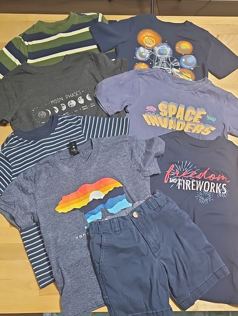 Boys Size 6 6/7 Clothing Bundle 8 Pieces Shirts Shorts EUC